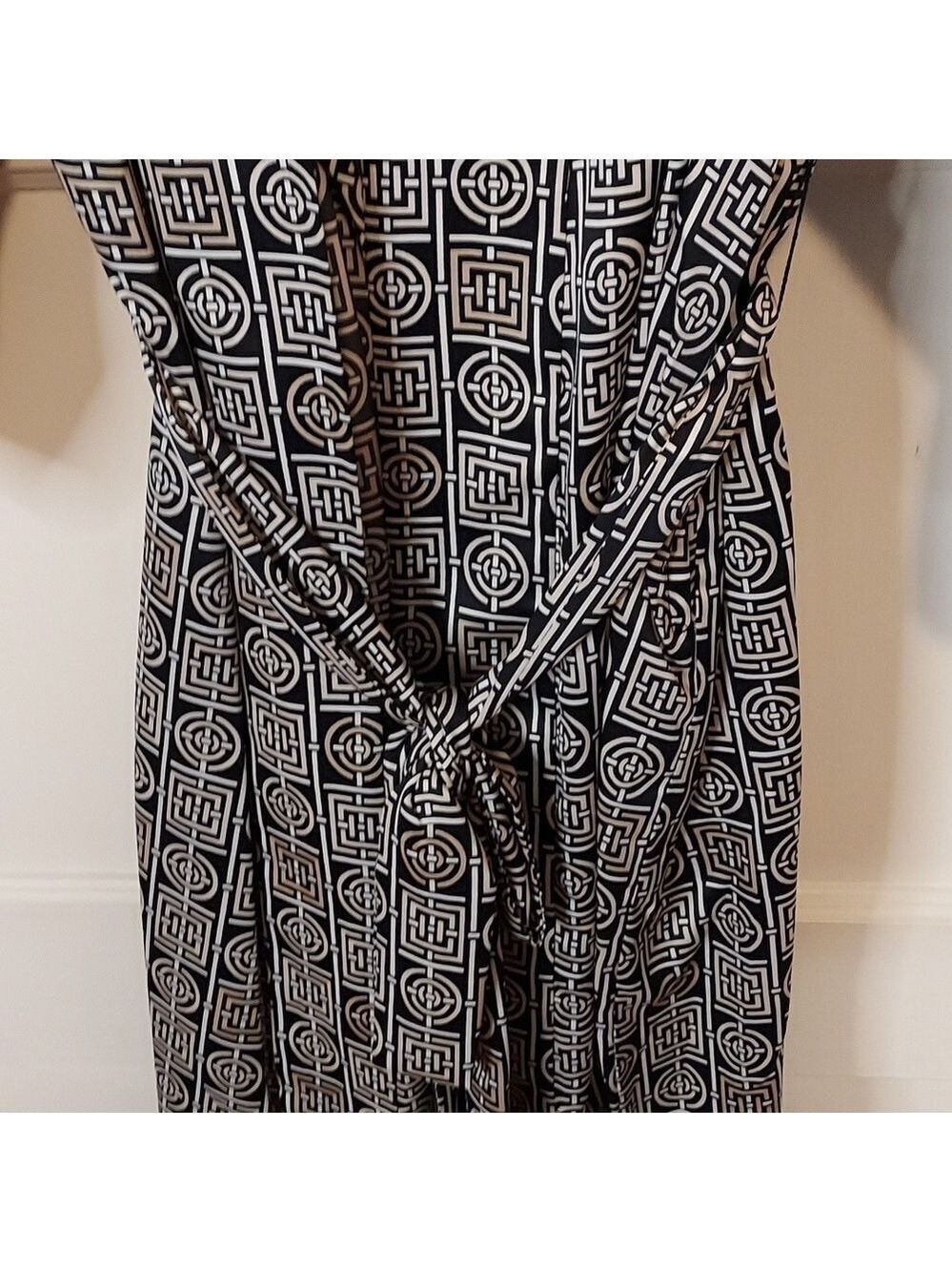 Natori Infinity Robe - Picture 7 of 16
